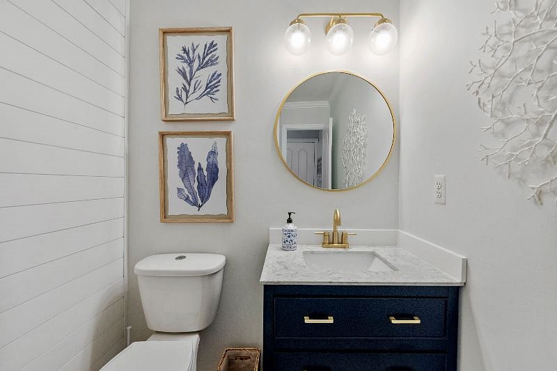 Main Floor Half Bath