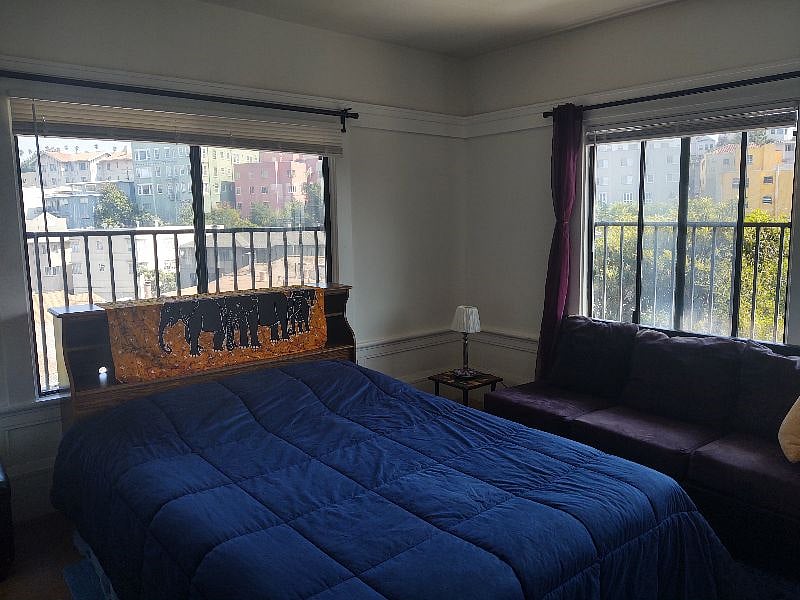 Furnished Finder property 577169_1 photo 4