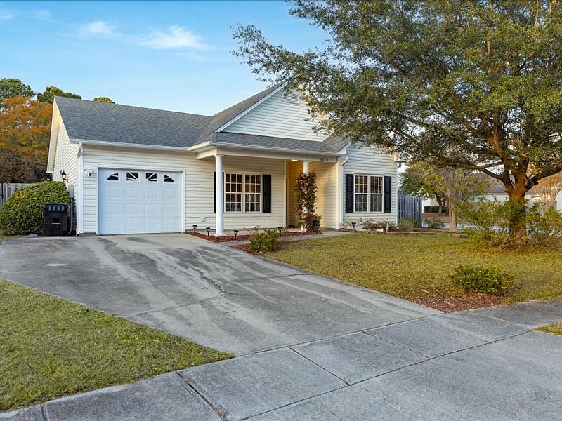 Furnished Finder property 577208_1 photo 2
