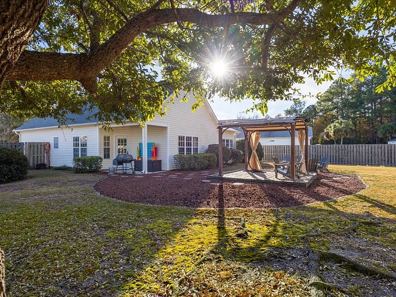 Furnished Finder property 577208_1 photo 8