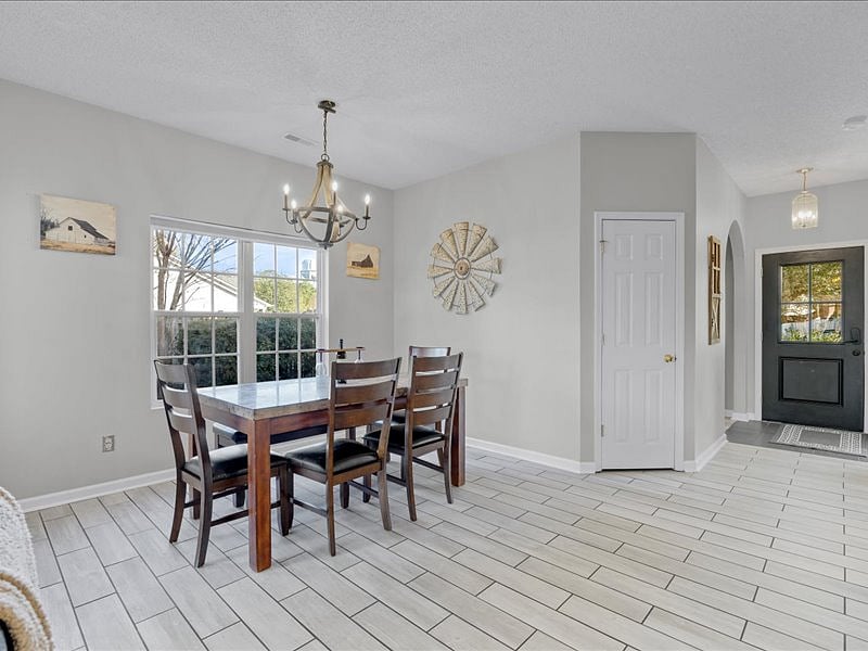 Furnished Finder property 577208_1 photo 22