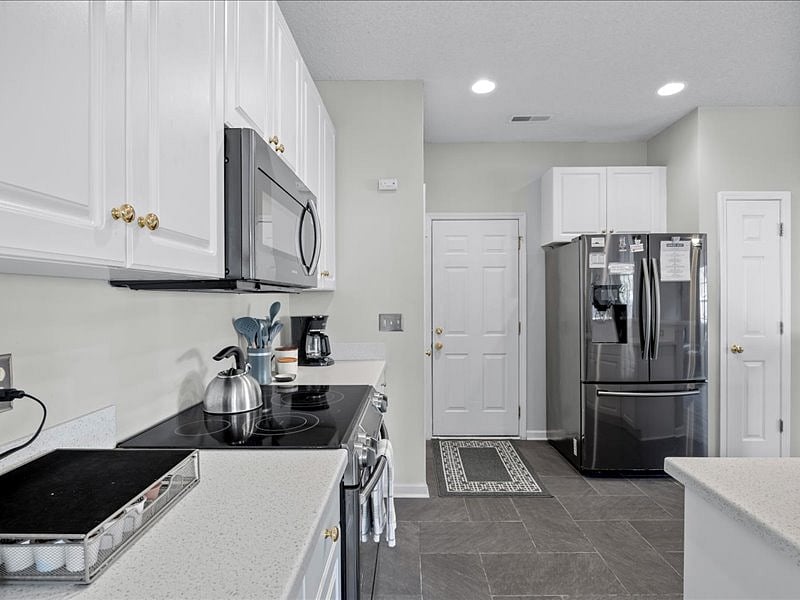 Furnished Finder property 577208_1 photo 25