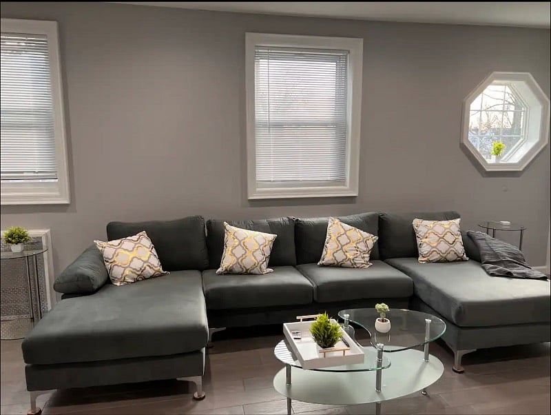 Furnished Finder property 577223_1 photo 2