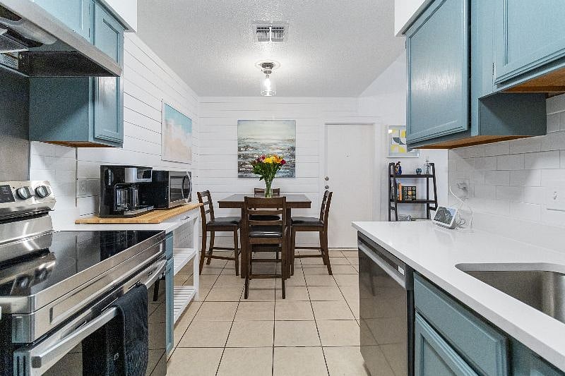 Furnished Finder property 577227_1 photo 10