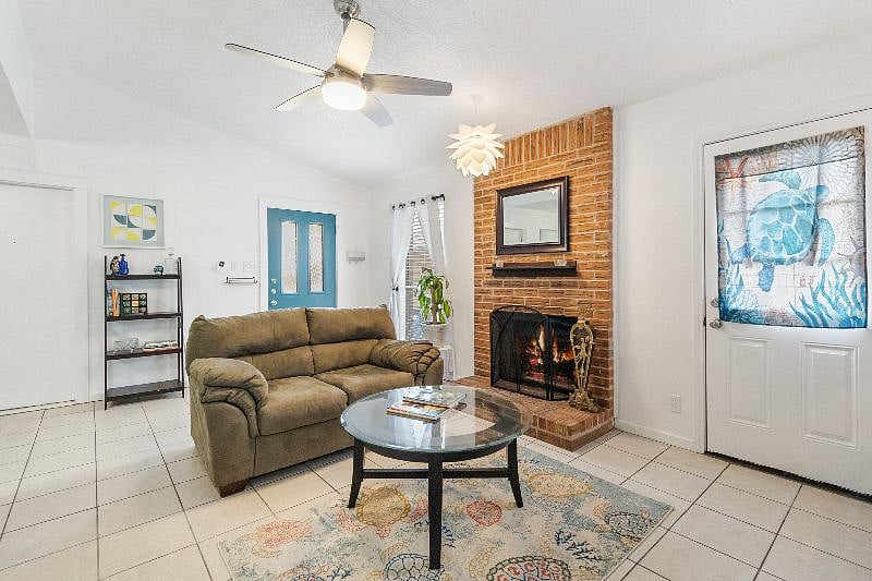 Furnished Finder property 577227_1 photo 5