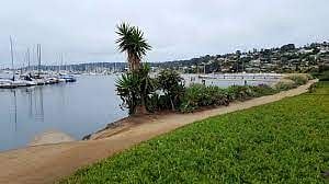 La Playa walking trail.