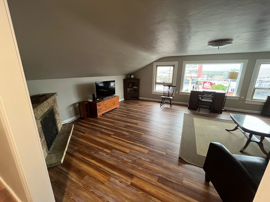 Living room-Fireplace is a decoration not a active fireplace