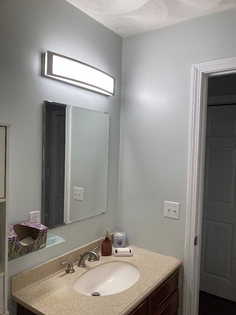 Full Bath with Tub/Shower