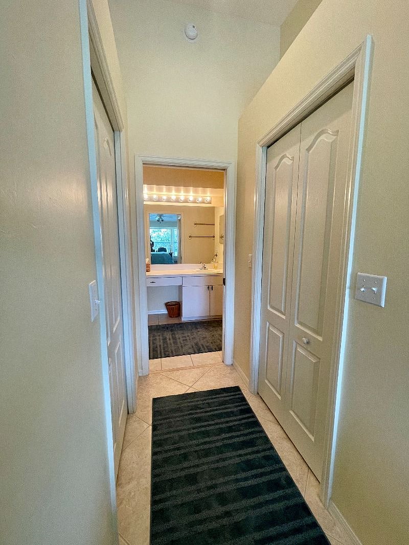 Furnished Finder property 577403_1 photo 16
