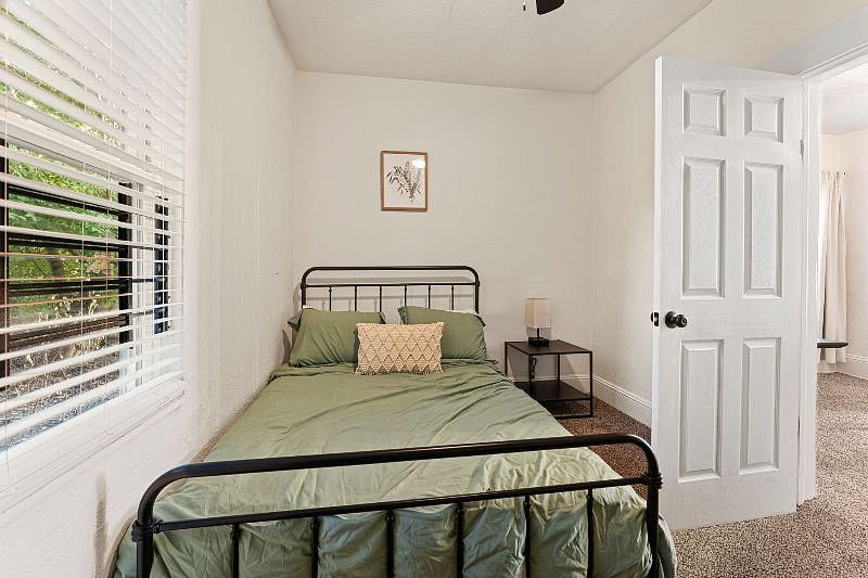 Furnished Finder property 577406_1 photo 9