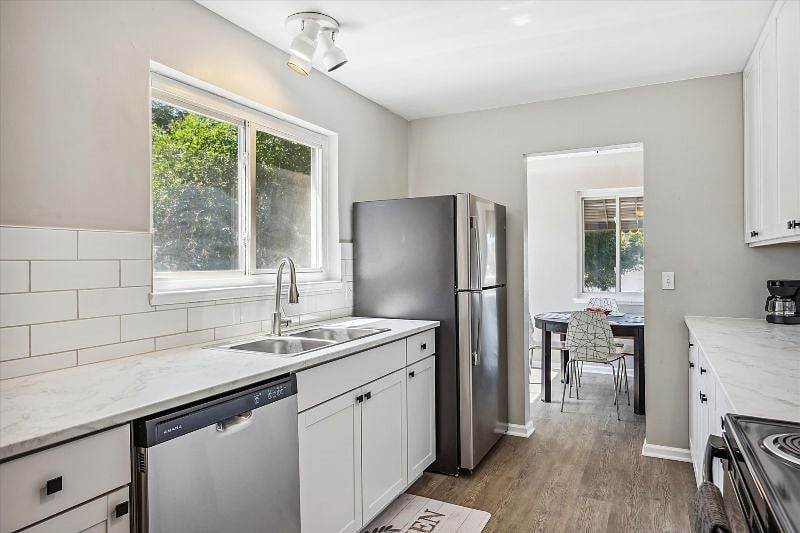 Furnished Finder property 577409_1 photo 6