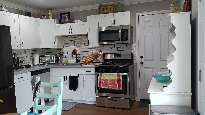 Furnished Finder property 577434_1 photo 2