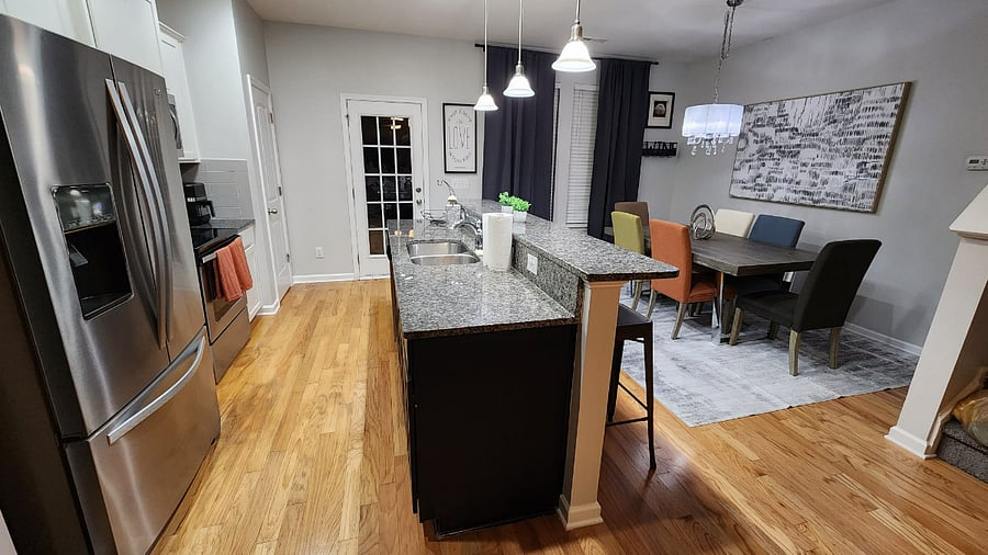 Furnished Finder property 577457_4 photo 2