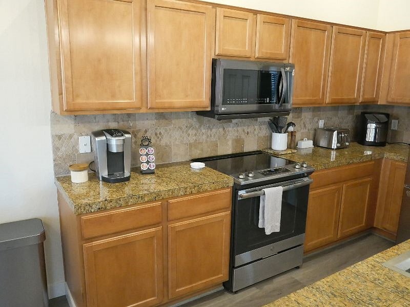 Furnished Finder property 577460_1 photo 4