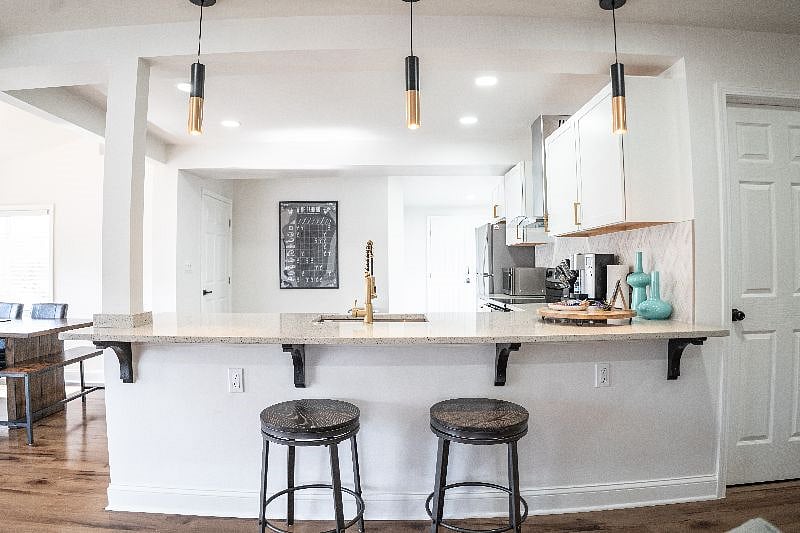 Kitchen Island Seating