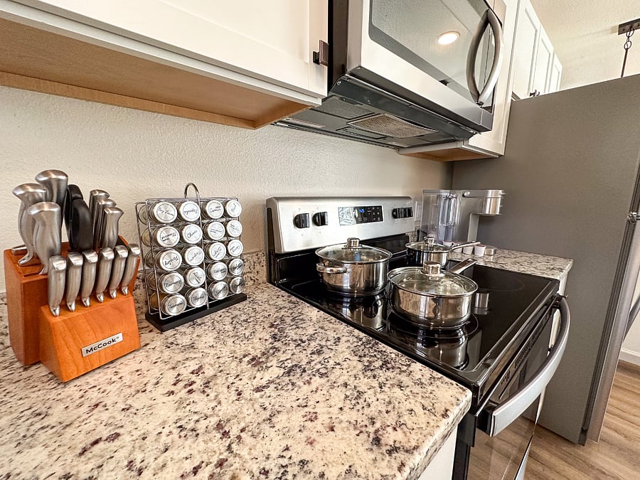 Furnished Finder property 577476_1 photo 12