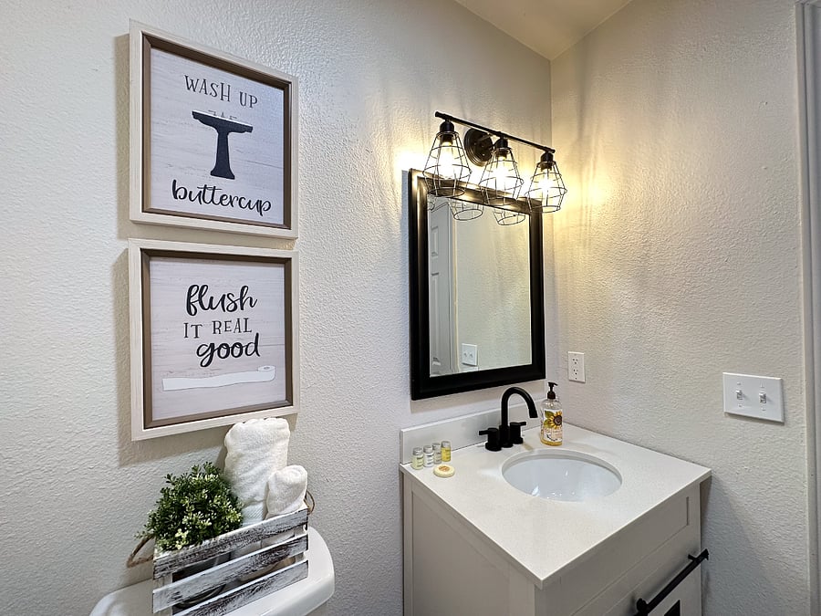Hallway Bathroom Tub