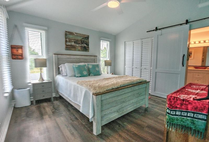 Furnished Finder property 577557_1 photo 3