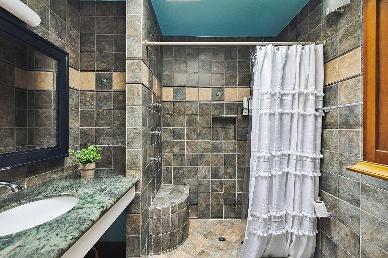 Furnished Finder property 577569_1 photo 12