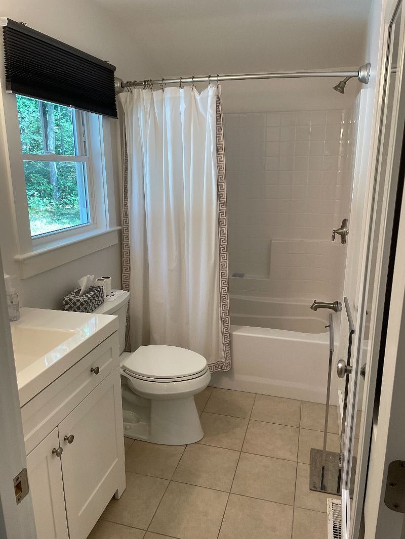 Furnished Finder property 577581_1 photo 8