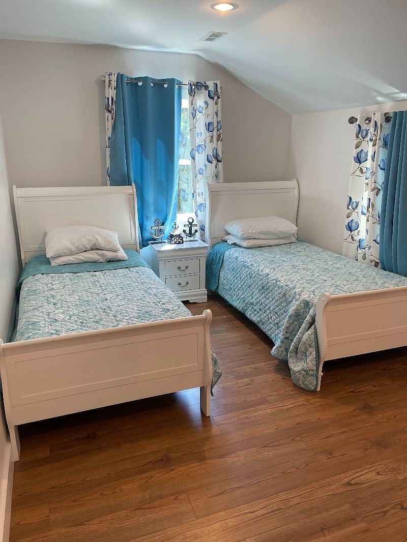 Furnished Finder property 577581_1 photo 9