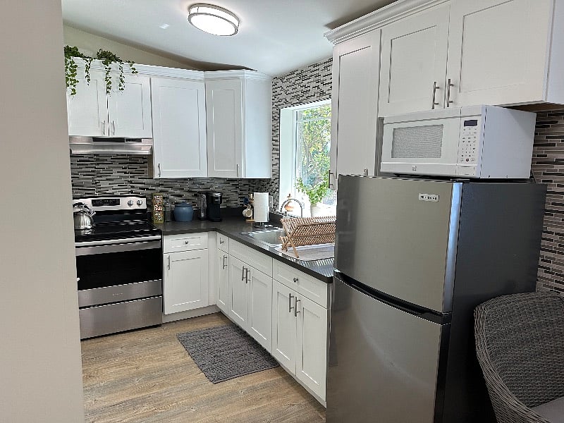 Furnished Finder property 577590_1 photo 3