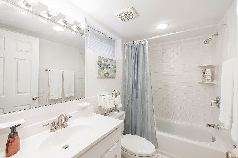 Full bath