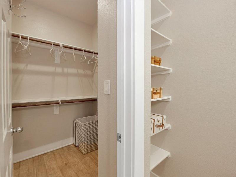 Furnished Finder property 577606_1 photo 14