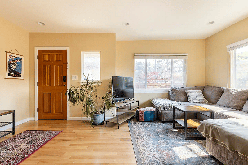 Furnished Finder property 577645_1 photo 3