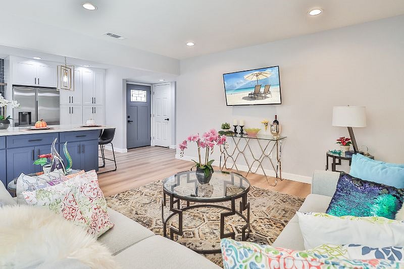 Furnished Finder property 577660_1 photo 13