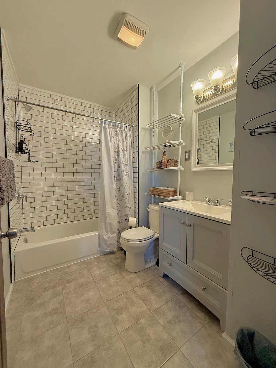 Furnished Finder property 577662_1 photo 8