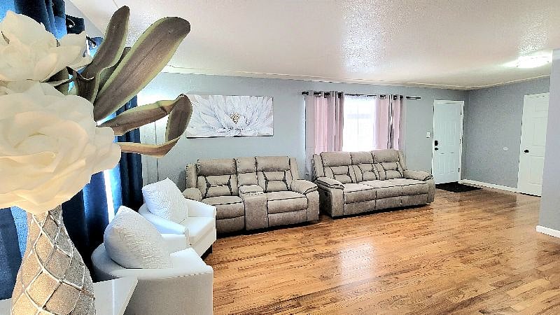 Furnished Finder property 577664_1 photo 4
