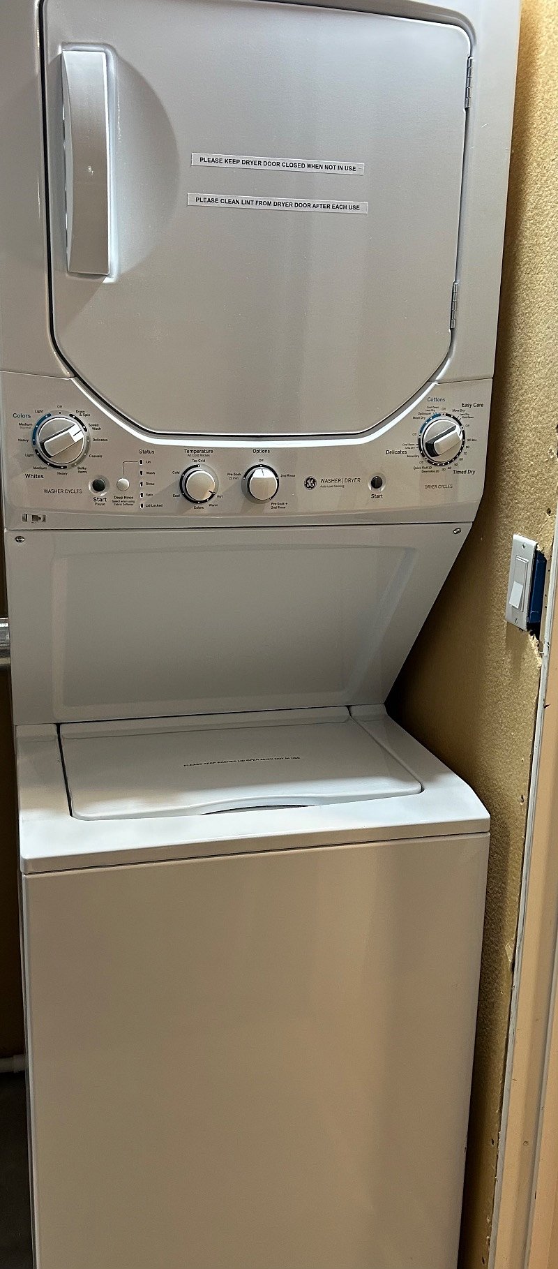 Stackable washer/dryer