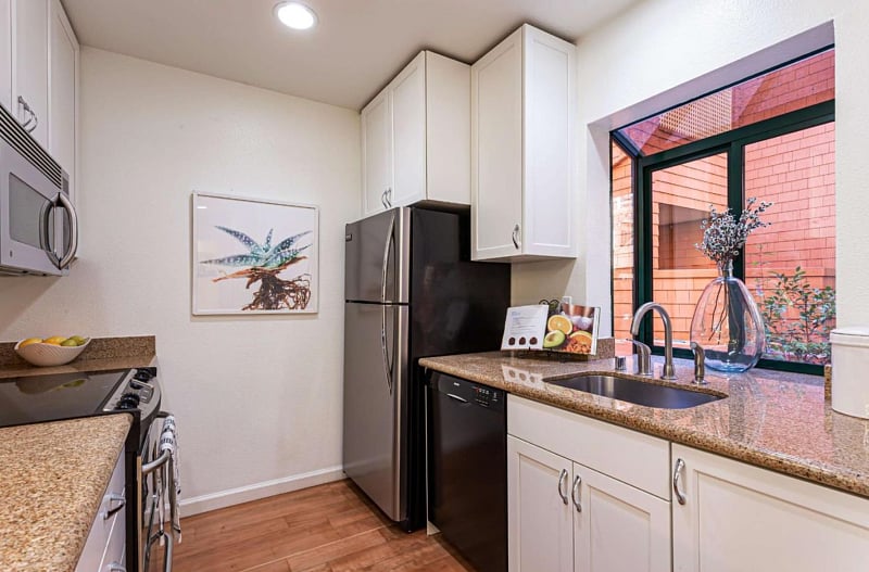 Furnished Finder property 577682_1 photo 11