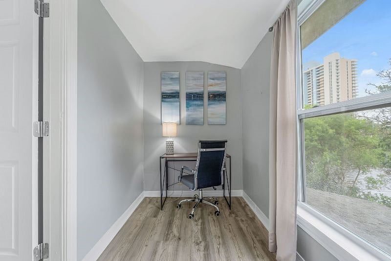 Furnished Finder property 577799_1 photo 22