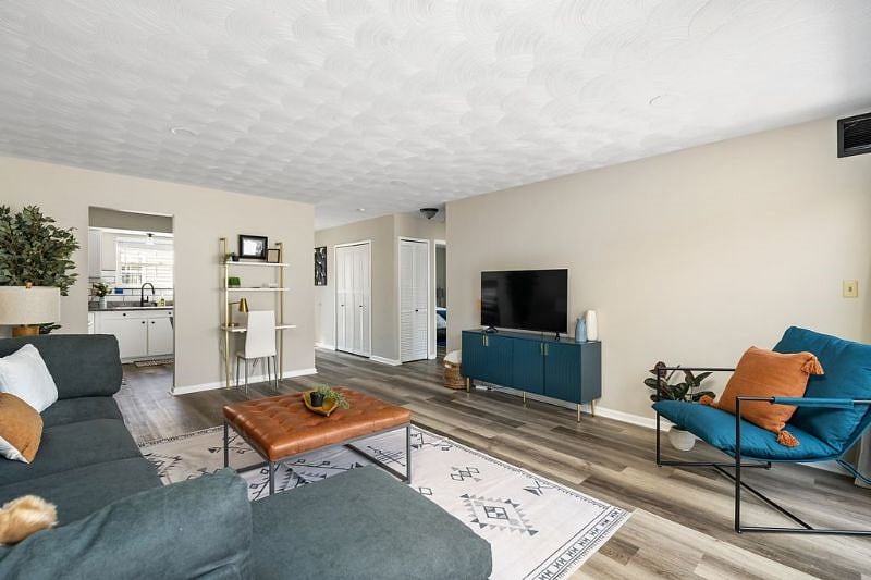 Furnished Finder property 577808_1 photo 6