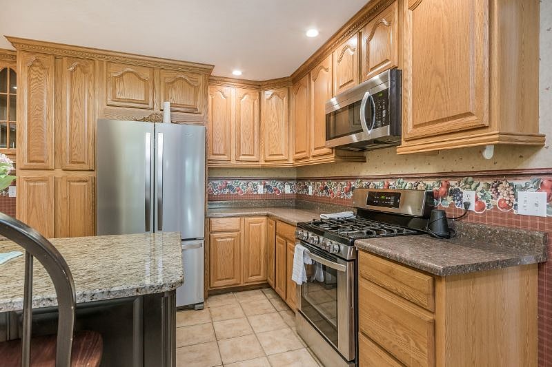 Furnished Finder property 577883_1 photo 12