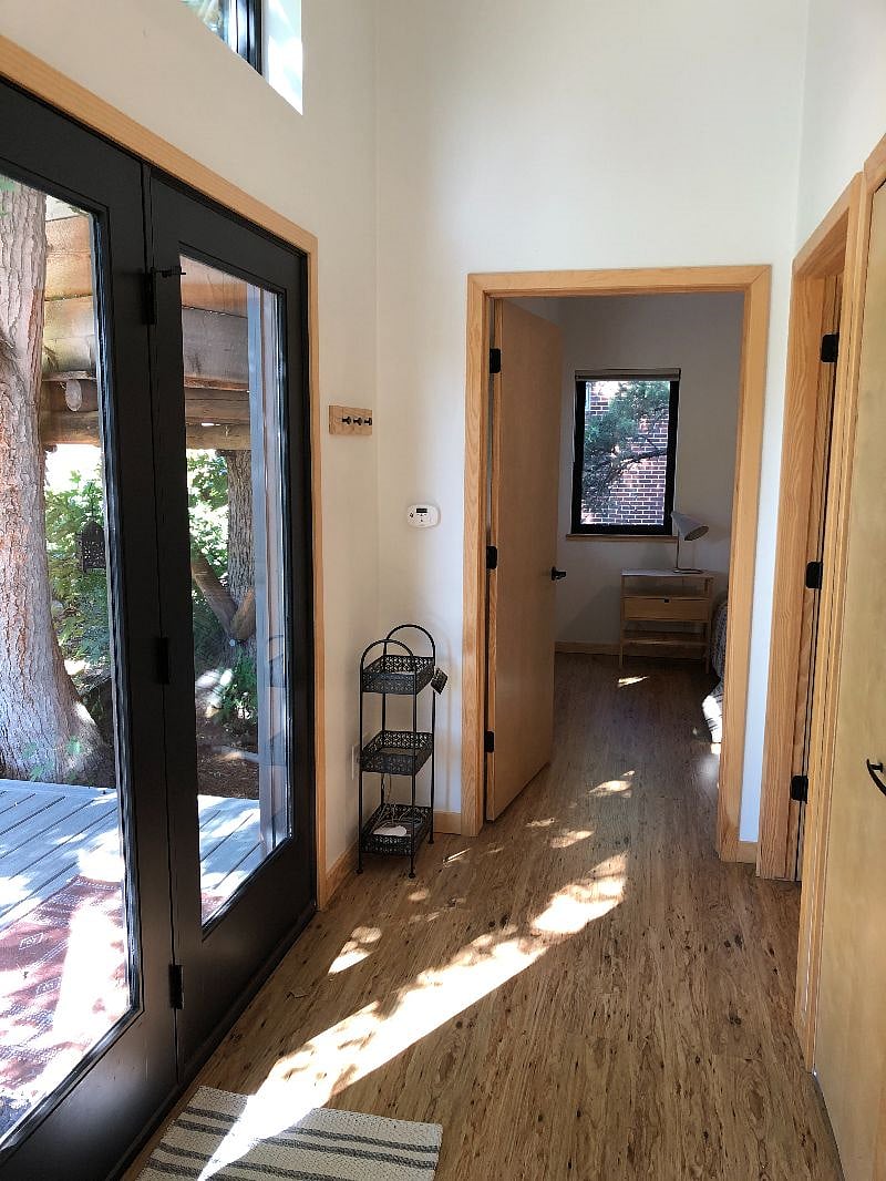 Furnished Finder property 577922_1 photo 8