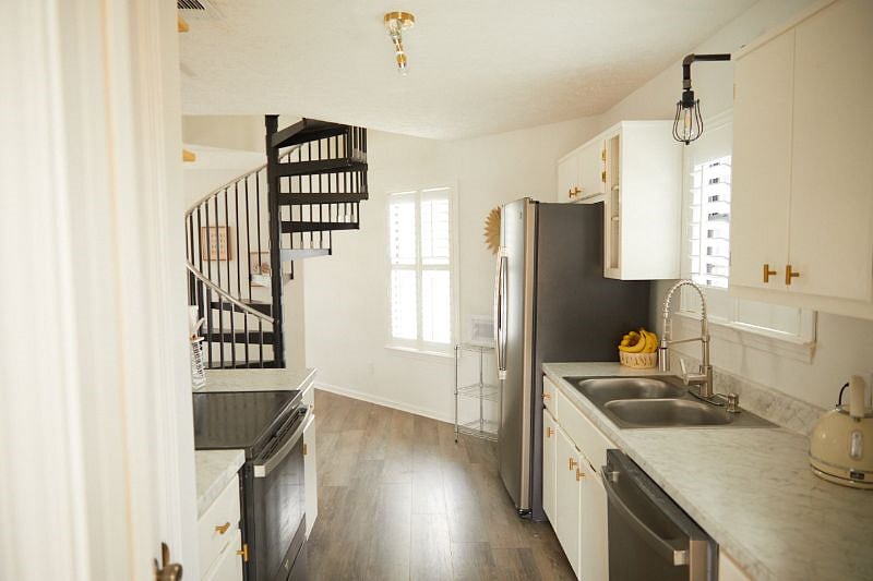 Furnished Finder property 577958_1 photo 15