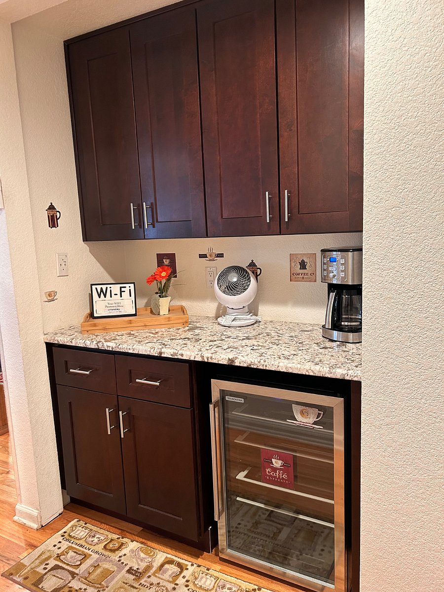 Furnished Finder property 577995_1 photo 22