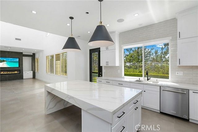 Furnished Finder property 578022_1 photo 5