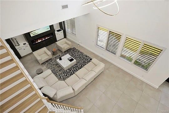 Furnished Finder property 578022_1 photo 25