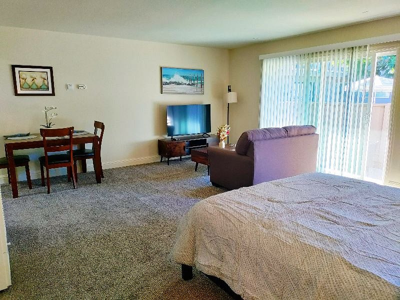 Furnished Finder property 578026_1 photo 6
