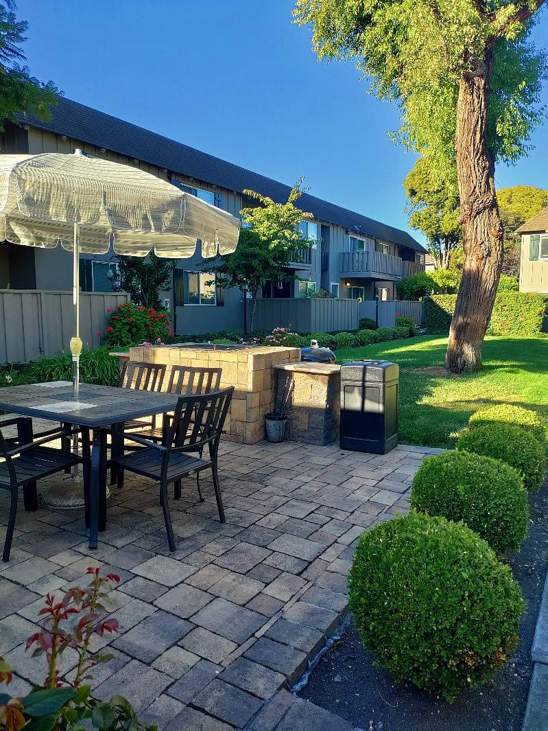 Furnished Finder property 578026_1 photo 13