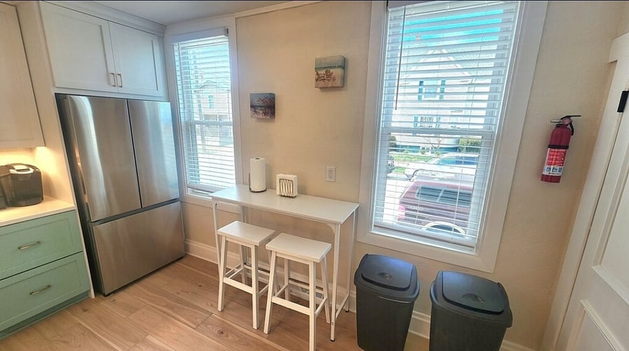 Furnished Finder property 578100_1 photo 3