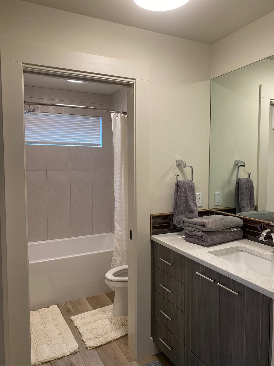 Furnished Finder property 578102_1 photo 28