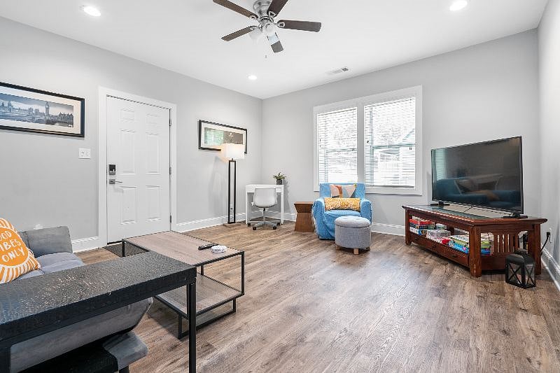 Furnished Finder property 578104_1 photo 14