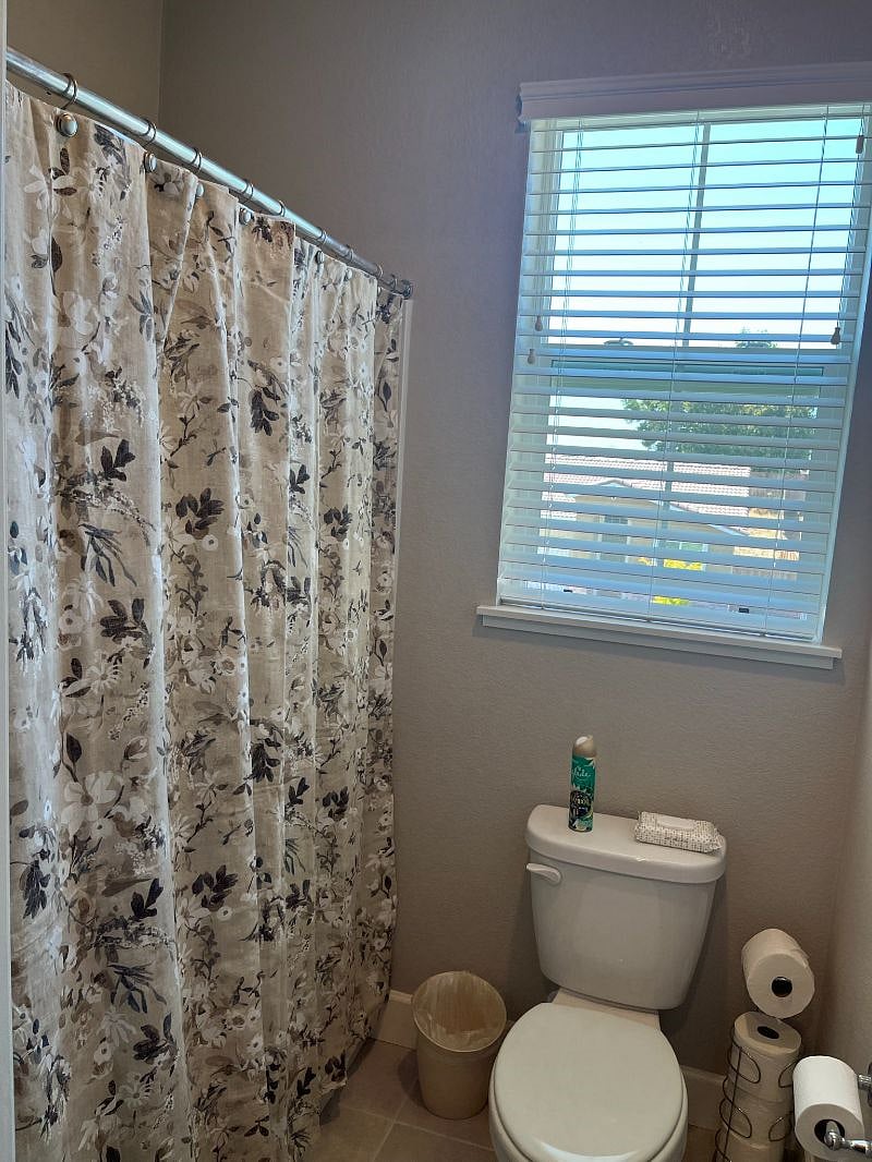 Furnished Finder property 578150_1 photo 11