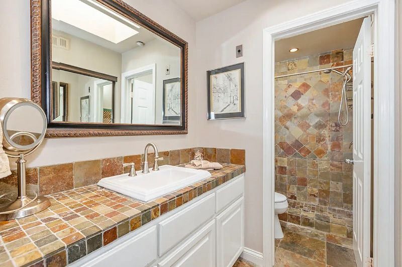 Furnished Finder property 578171_1 photo 12