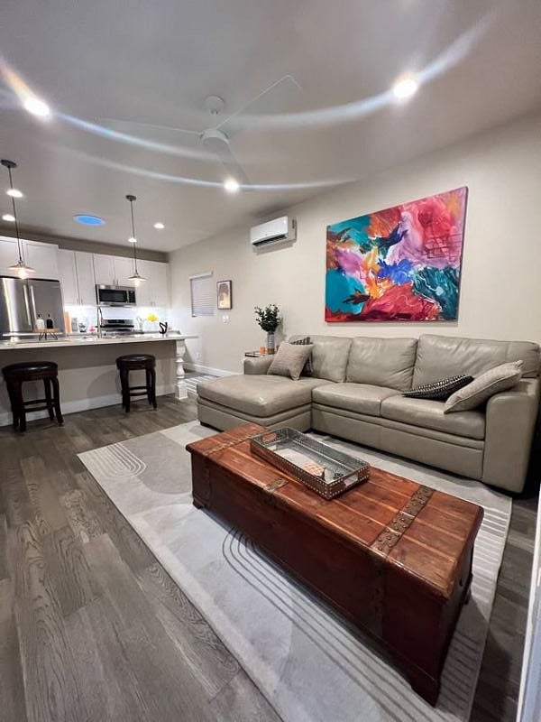 Furnished Finder property 578186_1 photo 3